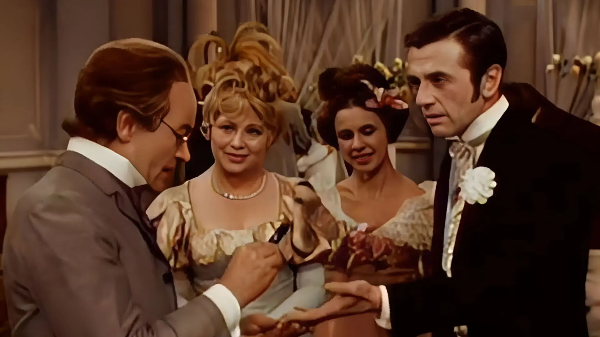 Zbrodnia lorda Artura Savile'a backdrop