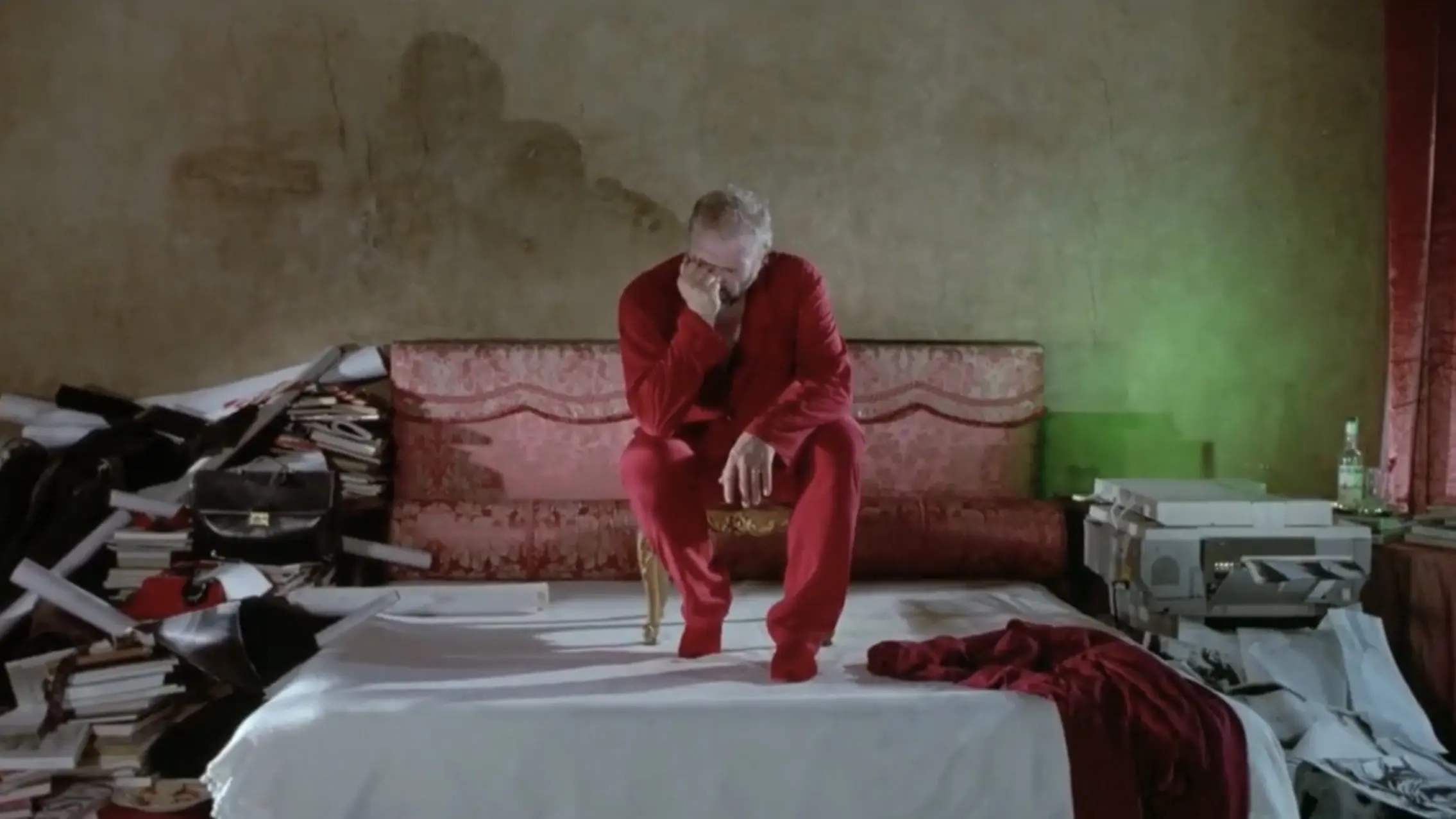 The Belly of an Architect backdrop