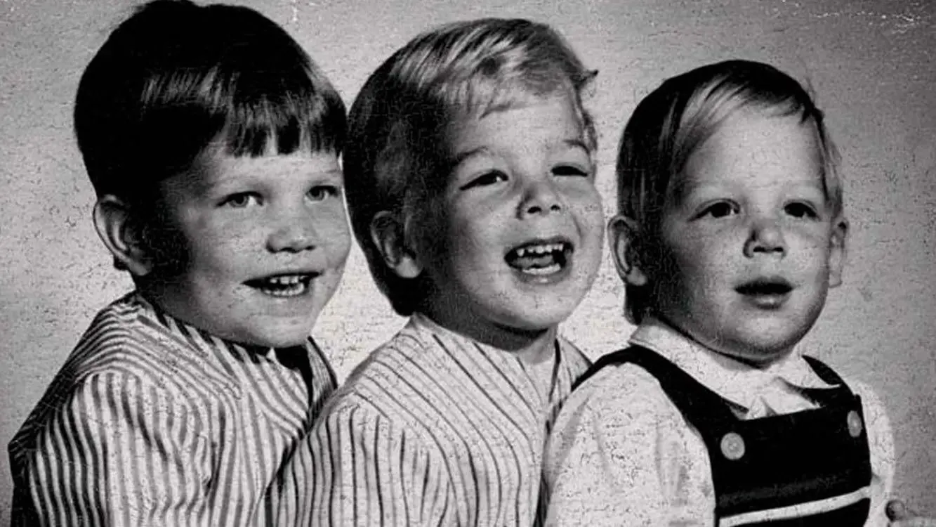 Prodigal Sons backdrop