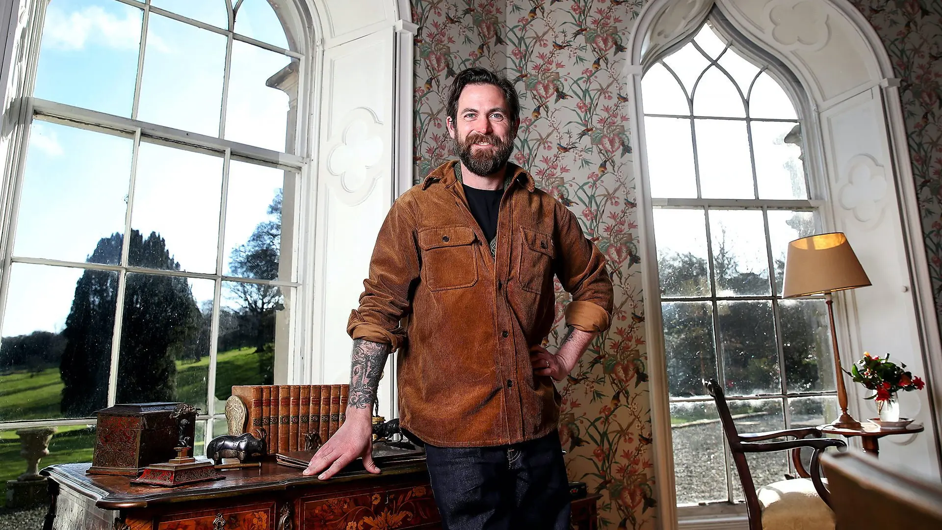 Strawbridge over the Drawbridge backdrop