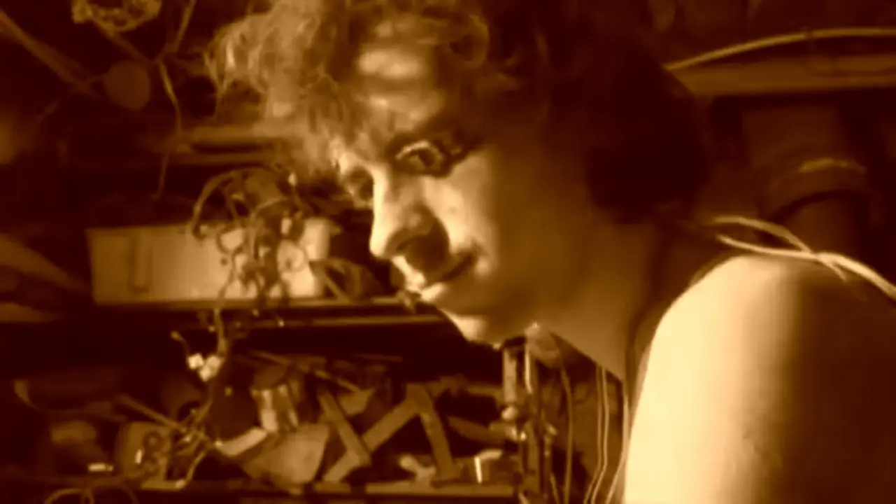 Roland and Flagg backdrop