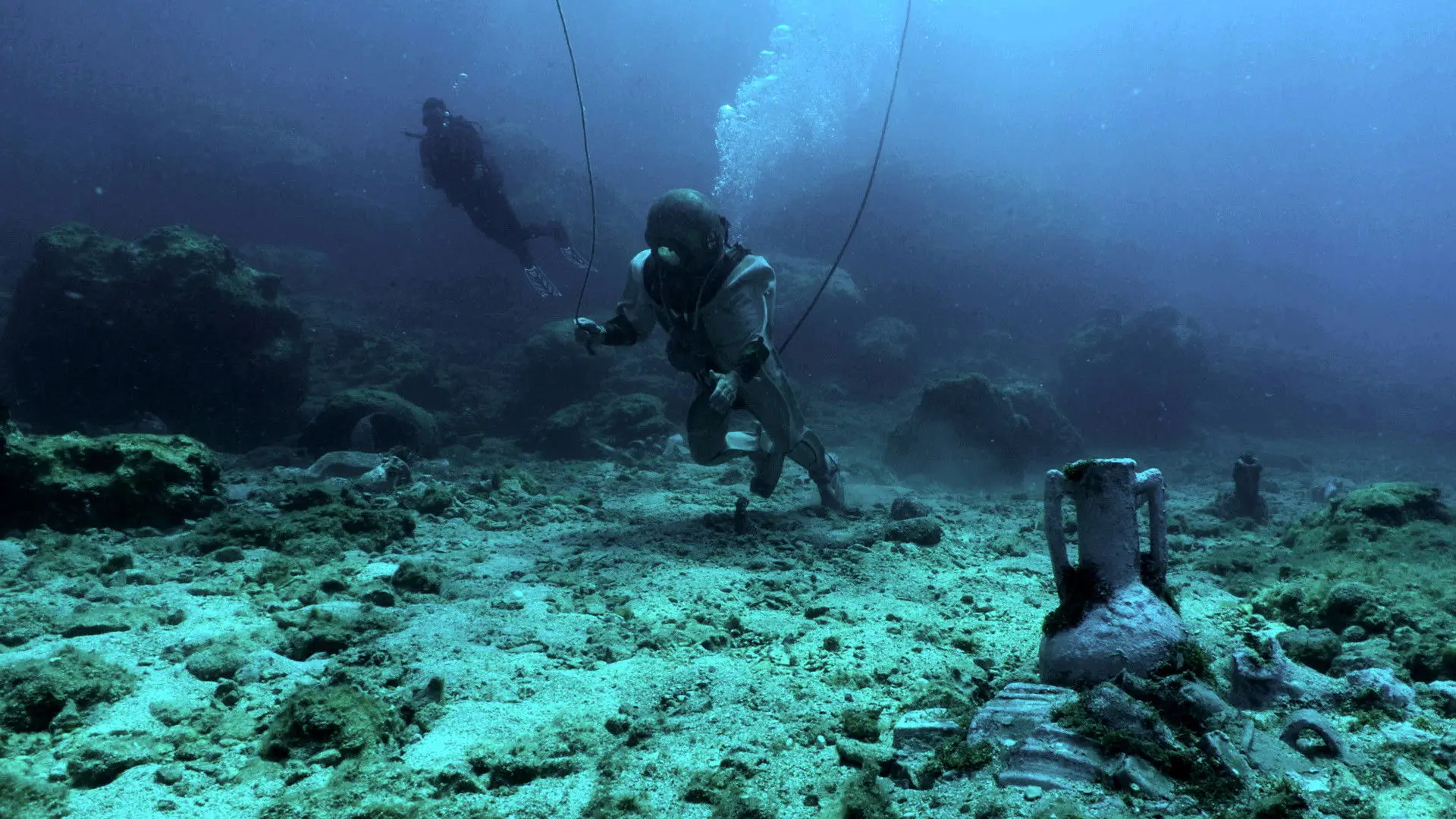 The Two-Thousand-Year-Old Computer backdrop